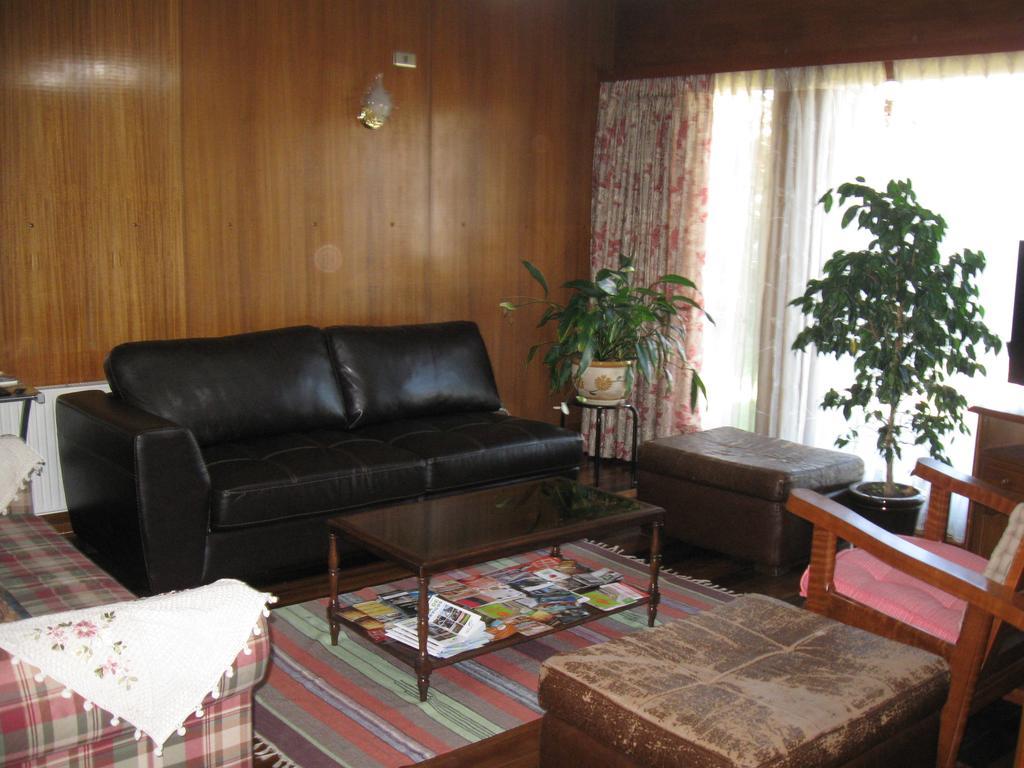 Hostal Entre Araucarias Темуко Екстер'єр фото
