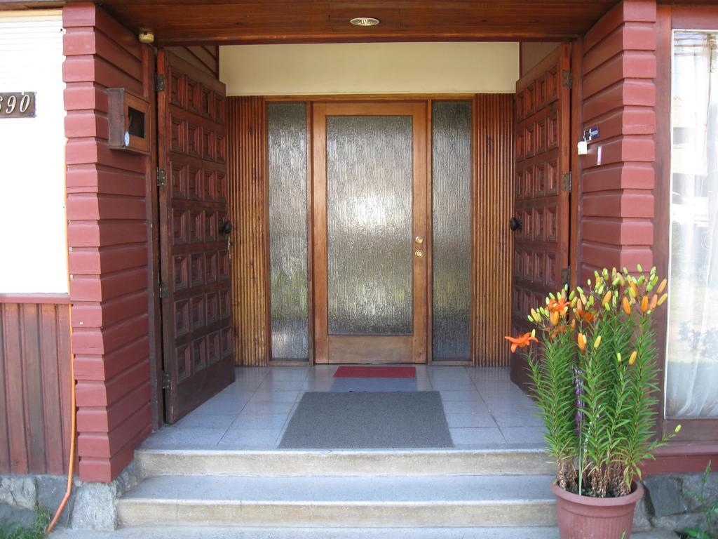 Hostal Entre Araucarias Темуко Екстер'єр фото